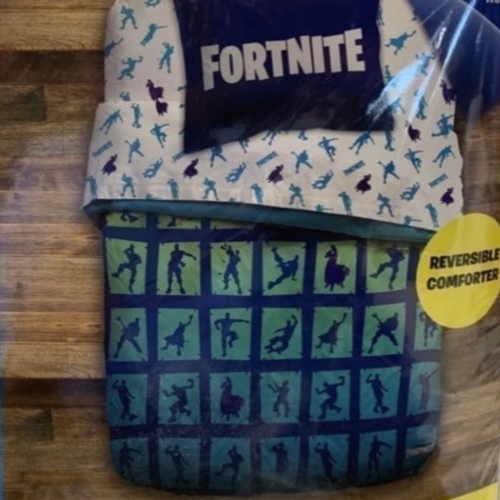 Fortnite Twin Reversible Comforter